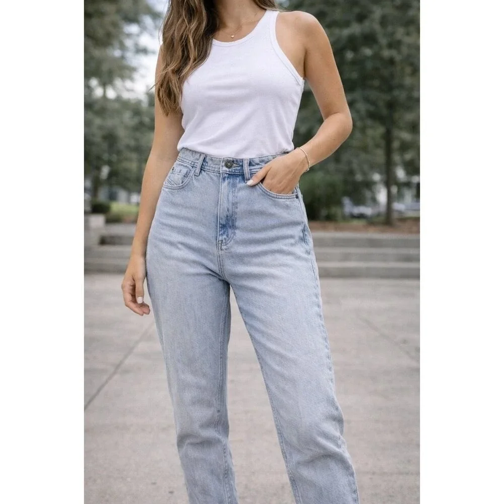 Zara Trafaluc Mom Jeans‎ Womens Size 2 Light Wash High Rise Vintage Style Denim